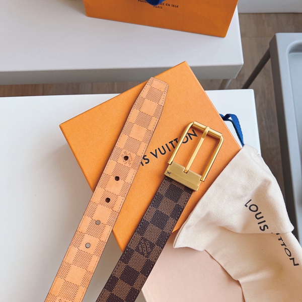 ルイヴィトンベルト側面デザイン